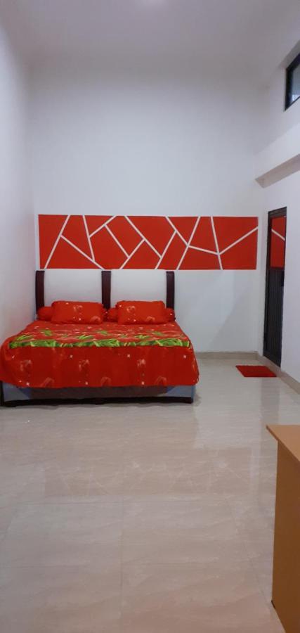 Almira Homestay Jambi Exterior foto